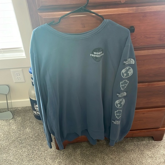 North Face “Earthday” Crewneck - Picture 1 of 2